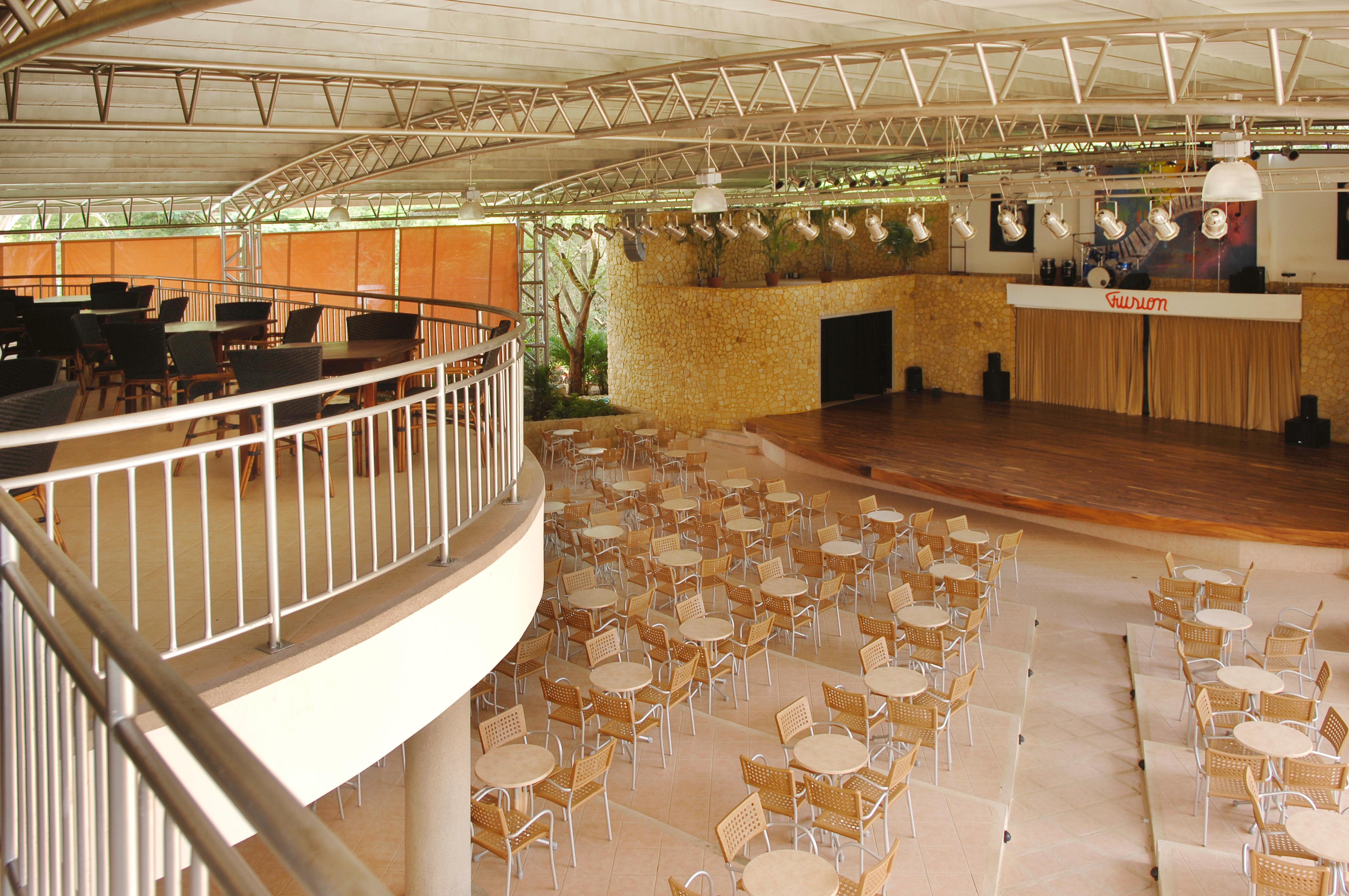 Occidental Tamarindo Hotel Interior photo